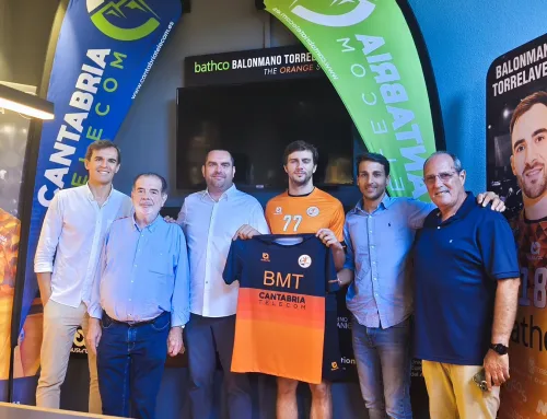 Cantabria Telecom renueva su patrocinio con el Bathco Balonmano Torrelavega